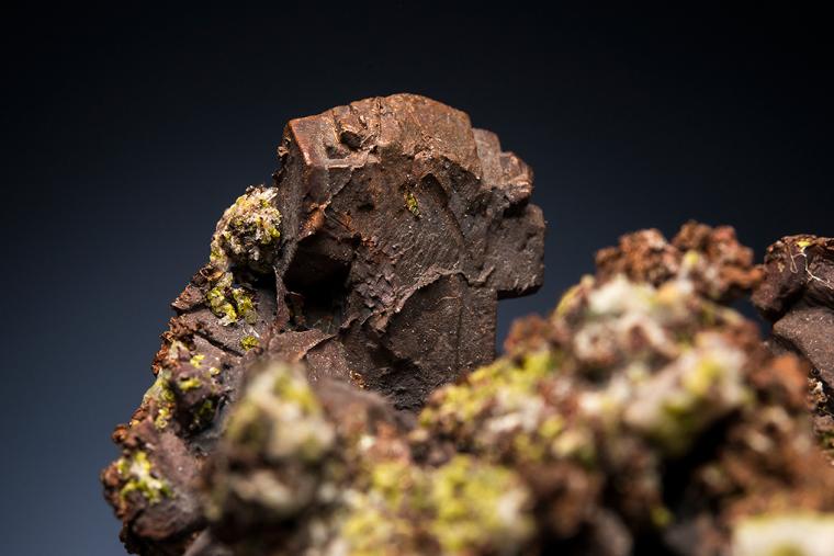 COPPER after HEULANDITE? with EPIDOTE